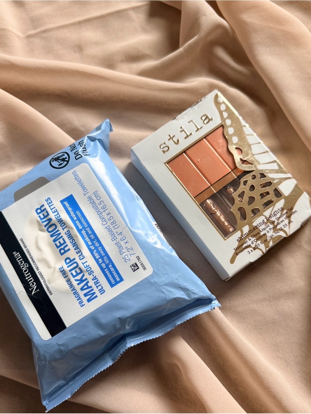 Stila Cream Lip & Cheek Palette in Coral Peach